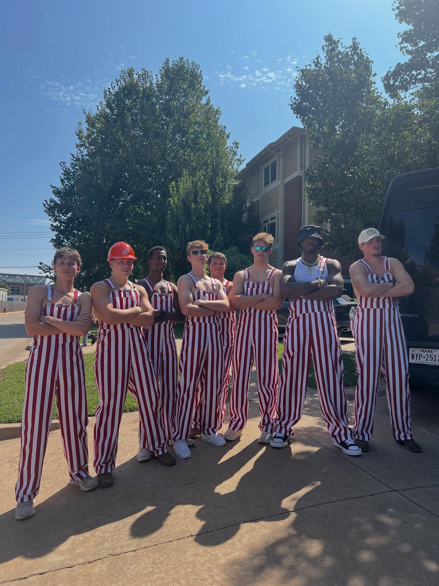 社交媒体晒, alt