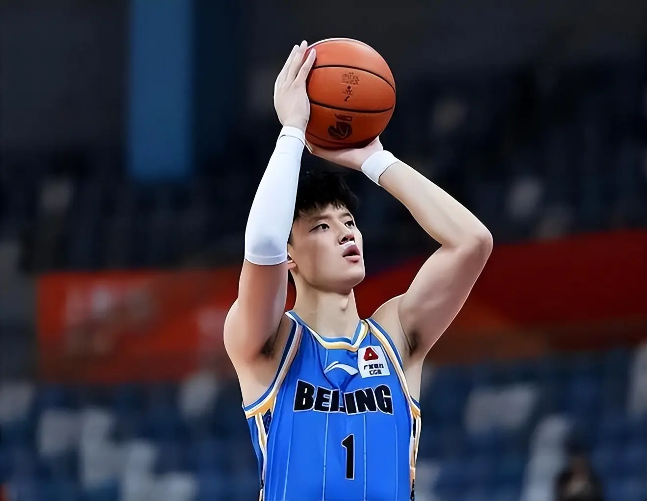 曾凡博也是 曾凡博也是