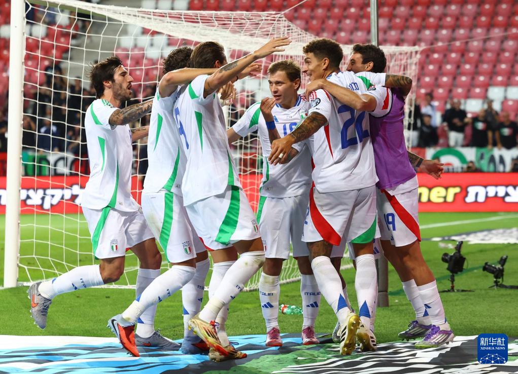 当日, 年美加墨世