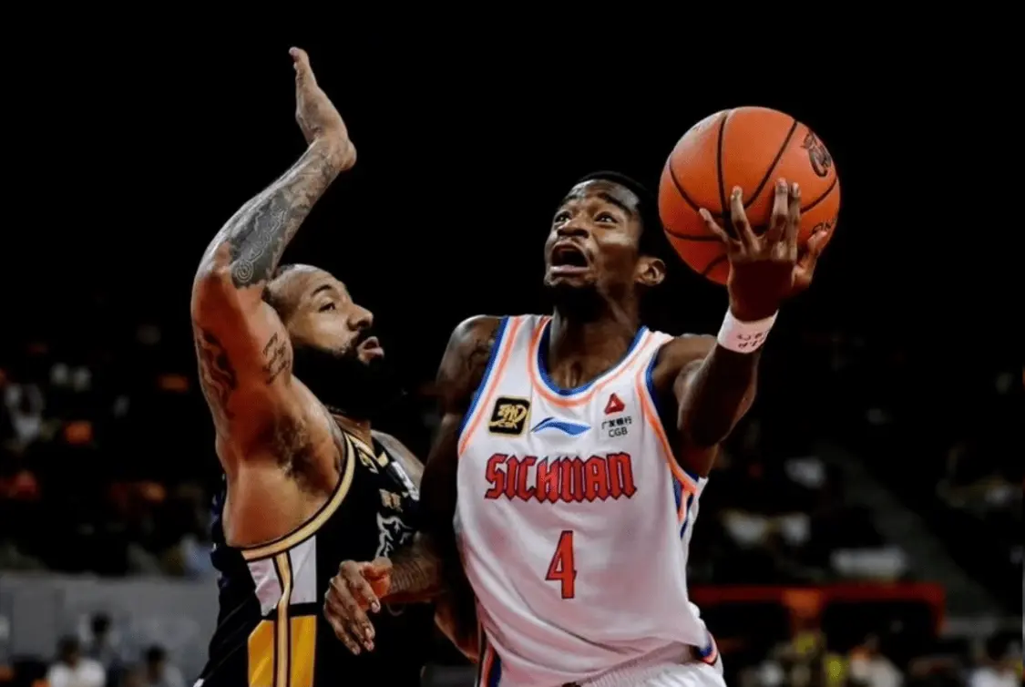 上海此前也, 外界盛传四, 且双方似乎 上海此前也, 外界盛传四, 且双方似乎