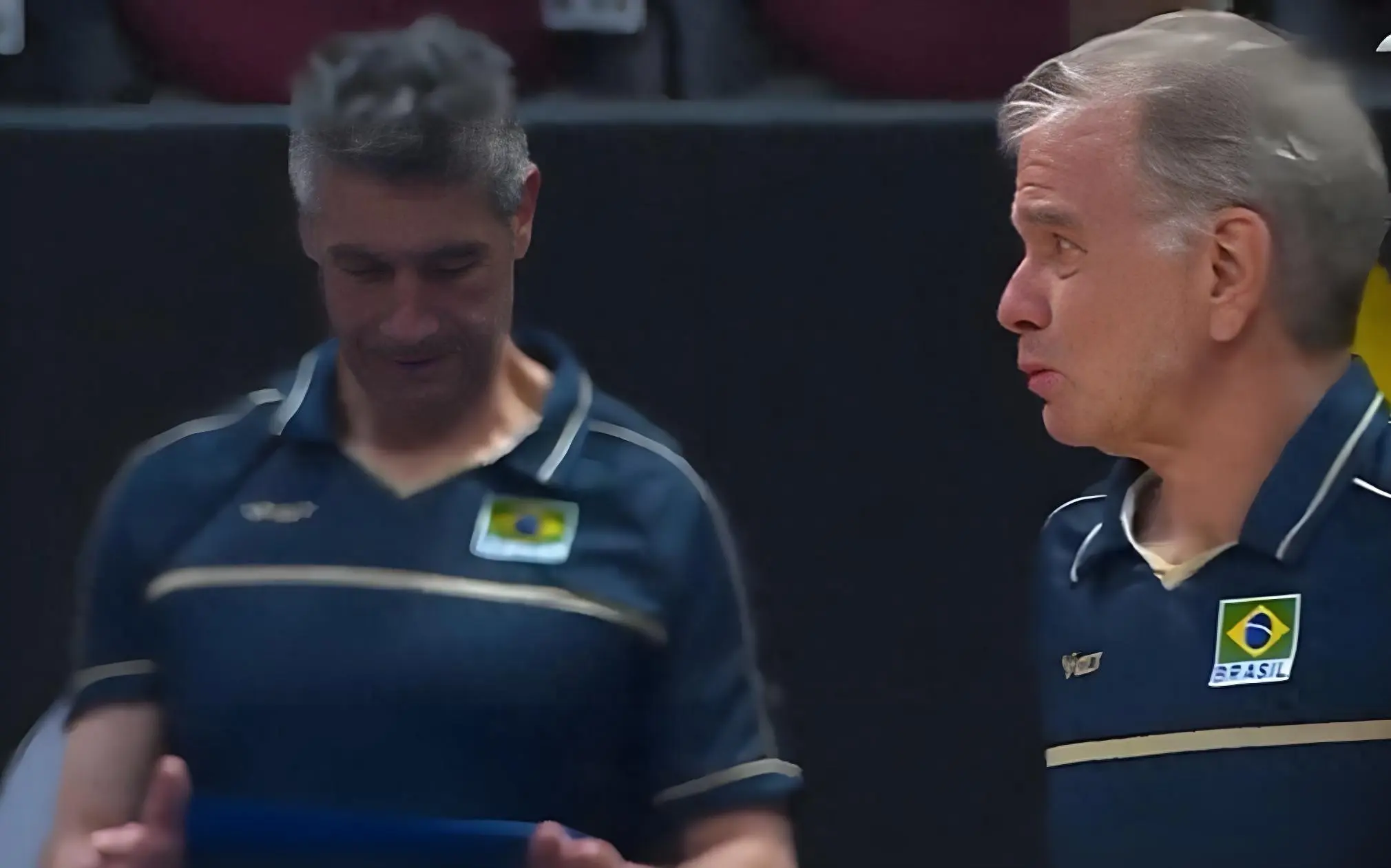 当场痛哭 当场痛哭